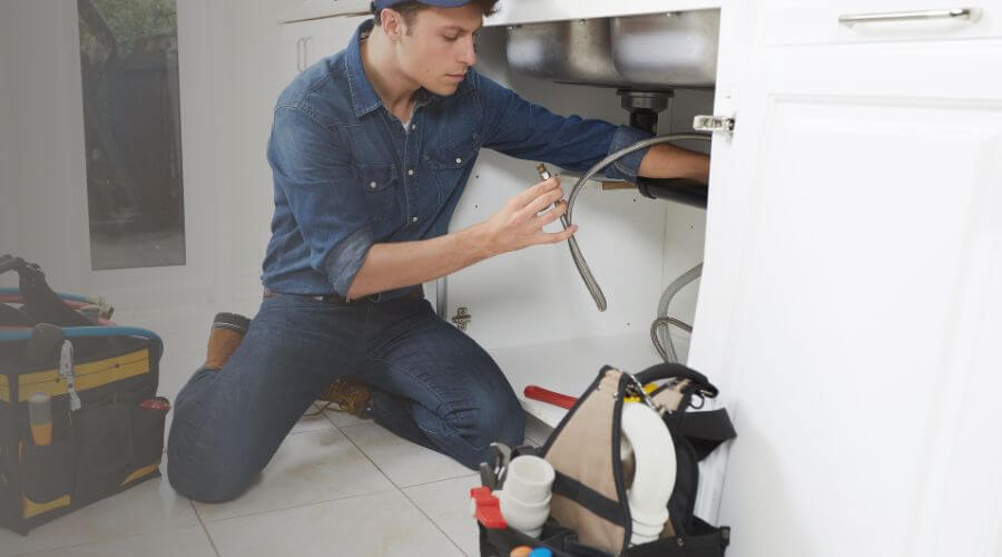 Burst Pipe Repair in Holcomb, MS
